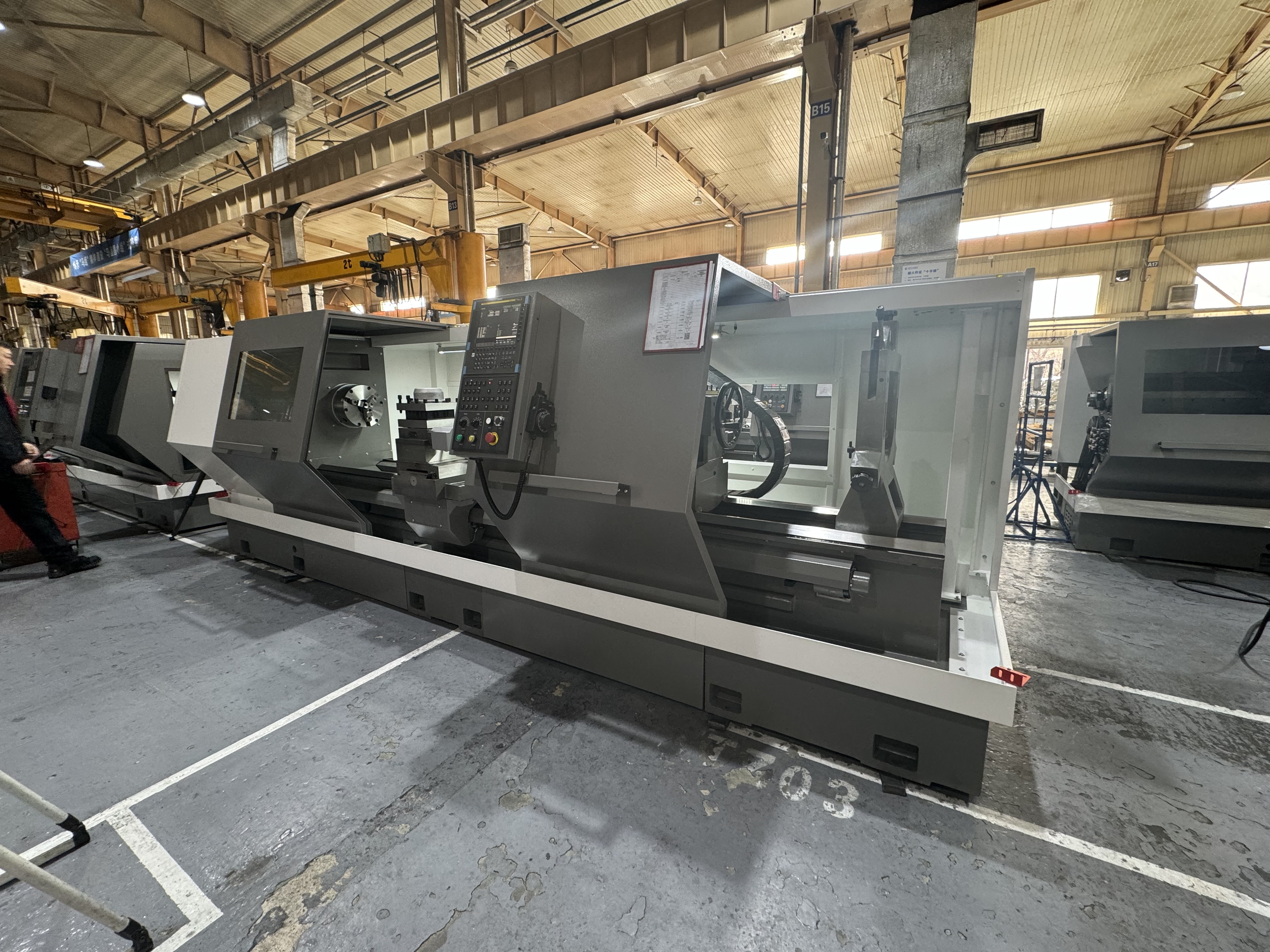 Latest company case about SMTCL Heavy-Duty CAK100285 CNC Lathe – Ideal Solution for Russian Manufacturers