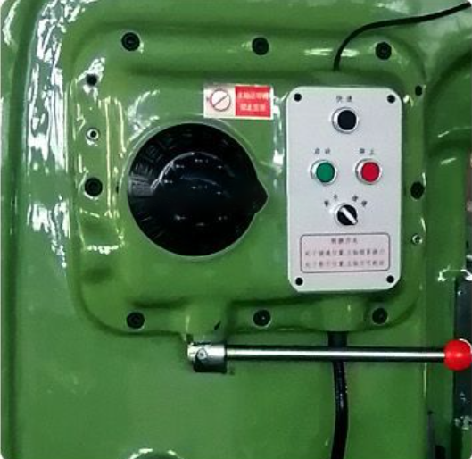 Low Cost Universal Milling Machine X5040 Vertical Manual Milling Machine 1