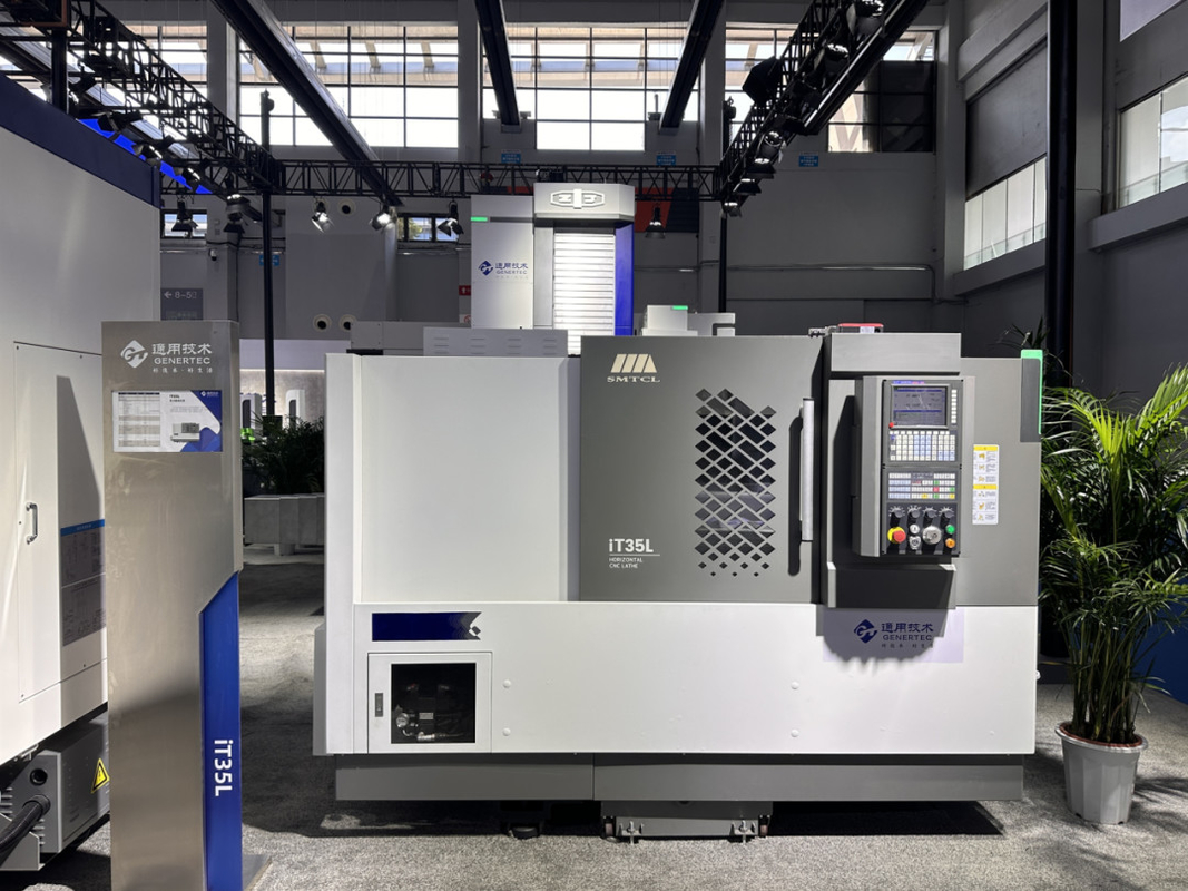 Horizontal CNC Lathe Metal Lathe IT35L CNC Milling Machine SMTCL Slant Bed CNC Lathe