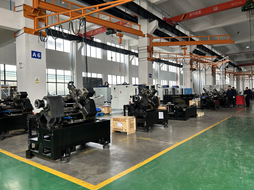 Horizontal CNC Lathe T400 GSK Control 8 Station Servo Turret Slant Bed CNC Lathe