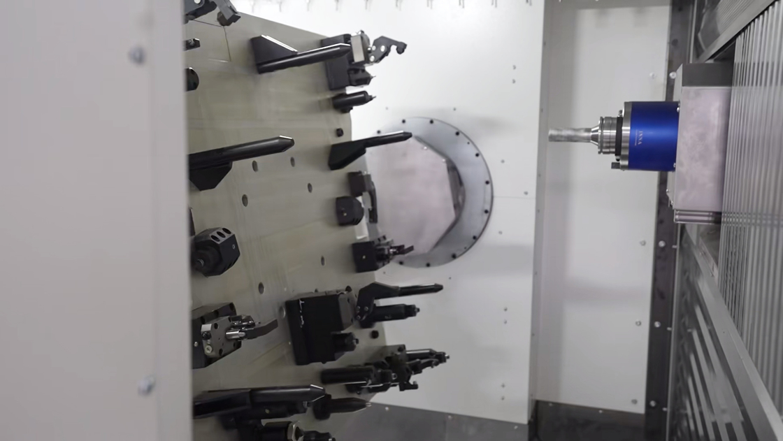 SMTCL 5 Axis Horizontal Machining Center HMU160 X/Y/Z Rapid Traverse 100m/min High Speed Machining Center