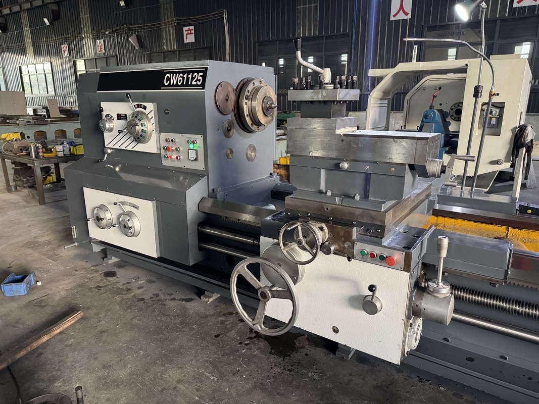 Heavy Duty Lathe for Large Metal Parts CQW61100F Large Swing Powerful Cutting Heavy Duty Lathe