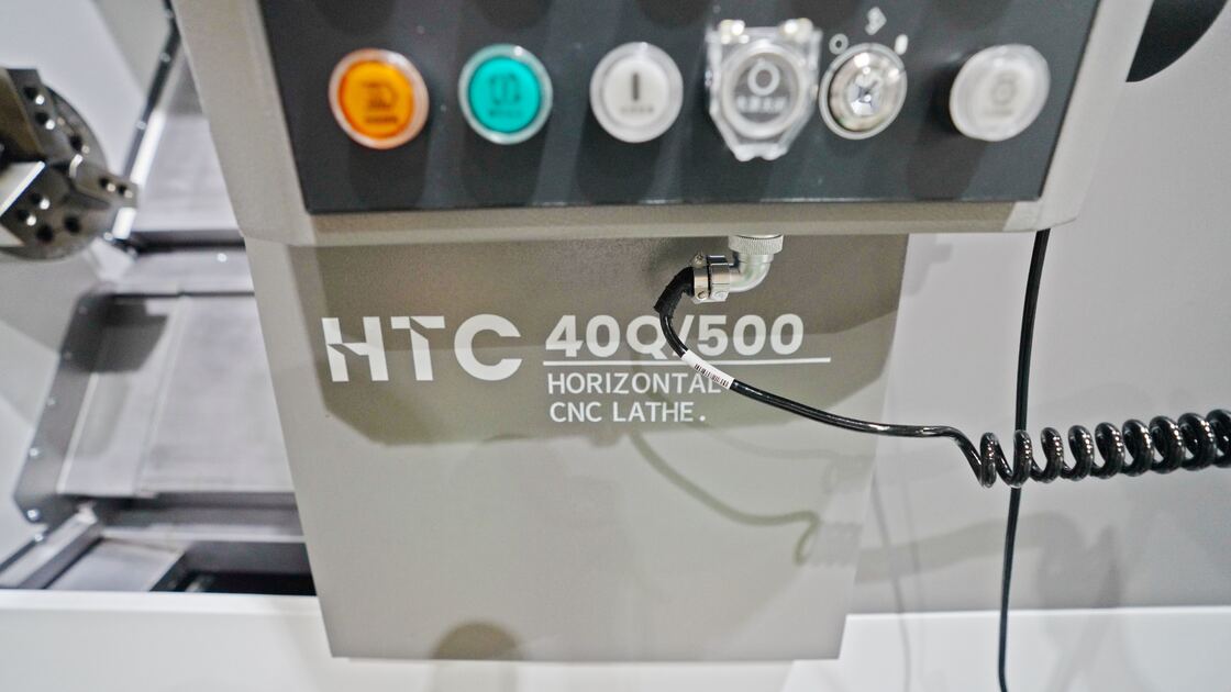 SMTCL HTC40Q CNC Horizontal Lathe | Durable Machining Solution for Automotive Axle & Shaft Parts