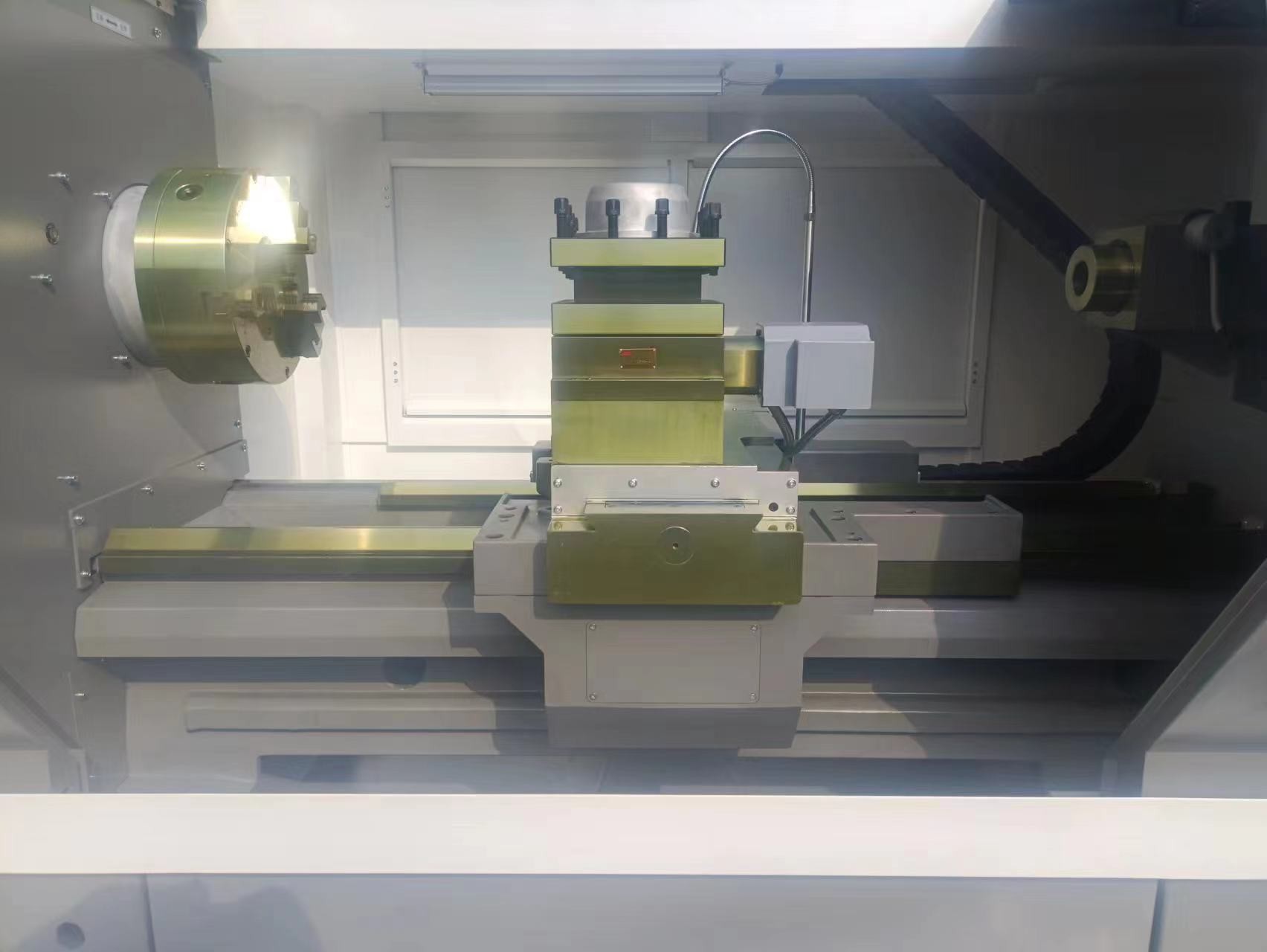 CAK 63 Series Heavy Duty Horizontal Flat Bed CNC Lathe For Machining